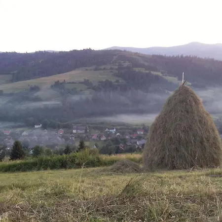 лісова хатинка דירה Kelechin