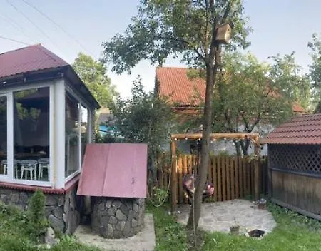 лісова хатинка *